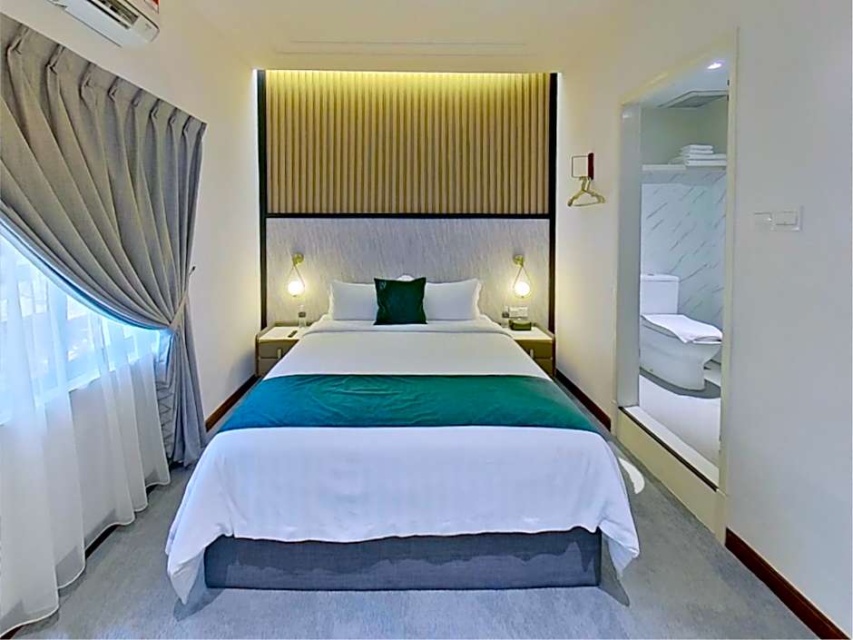 Signel Poshtel, the Rare Gem of North Borneo