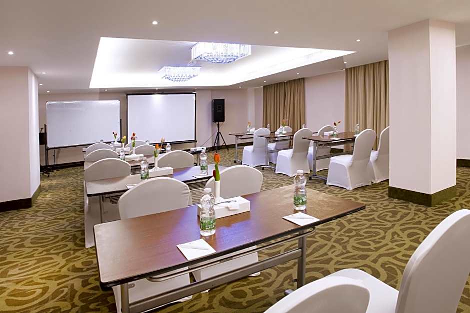 Best Western Premier Muscat