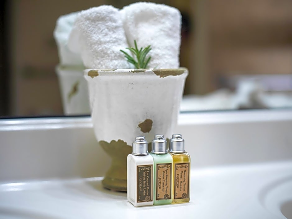 La Maison Hotel - Adults Only