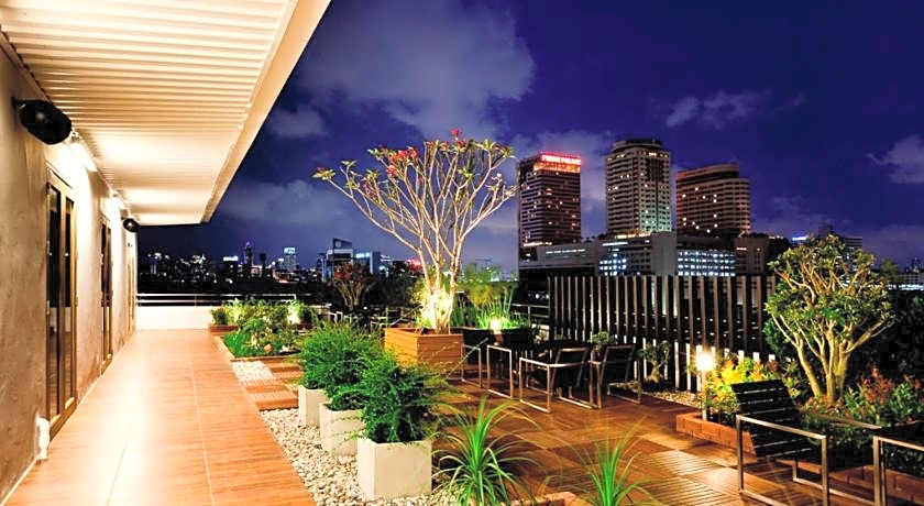 Royal Princess Larn Luang Hotel