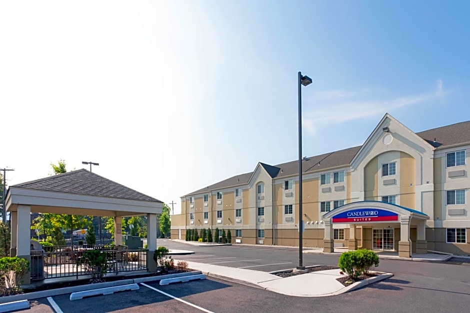 Candlewood Suites Secaucus By IHG