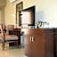 Hillside Plaza Hotel