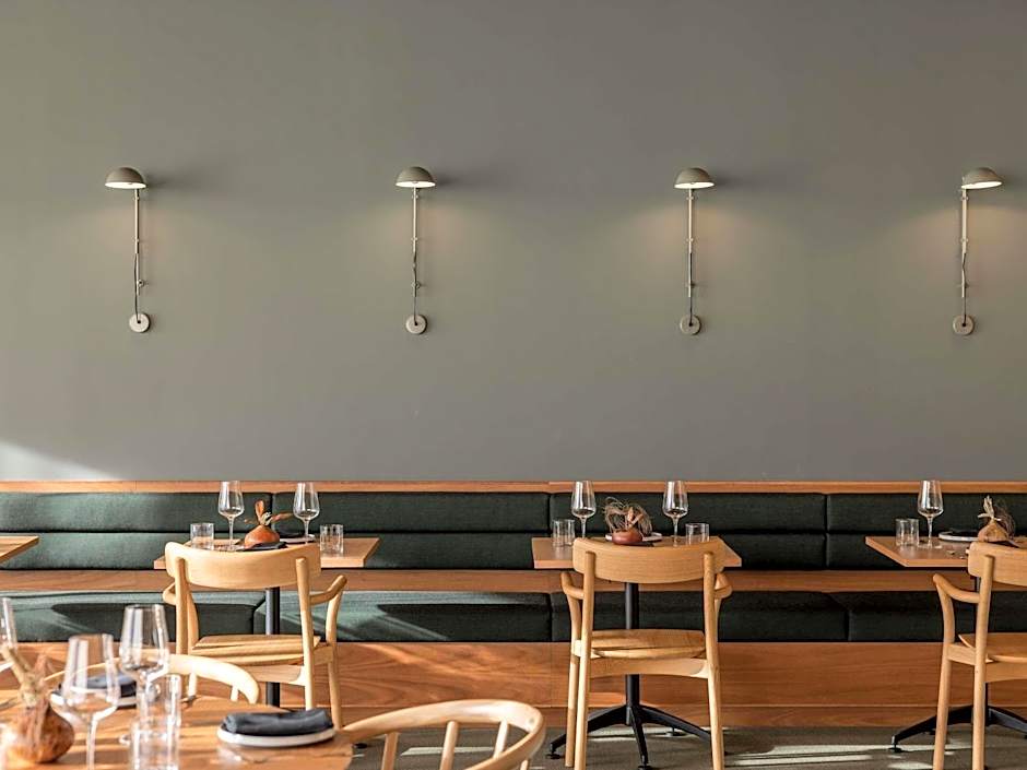 Wonil Hotel Perth, Handwritten Collection