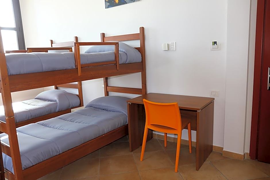 Student's Hostel Parma