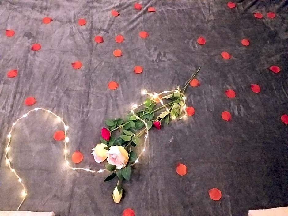 Le Ptit Spa de L'Abbaye Suite love et Spa privé