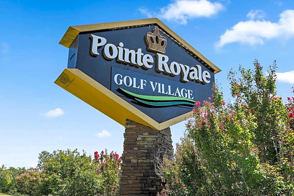 Ozark Mountain Retreat, Family Condo with Resort Amenities