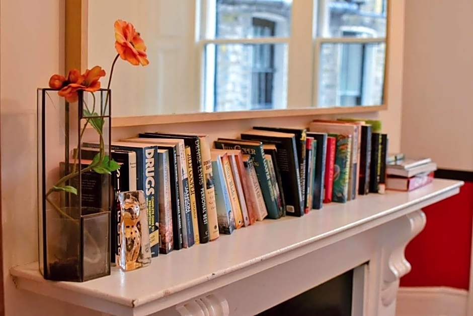 Saint James Backpackers