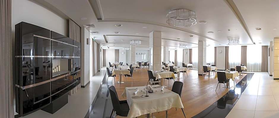 Hotel KARO