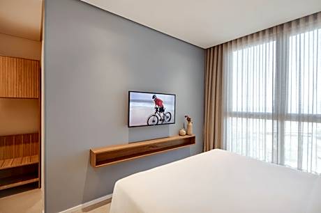 Luxury Superior Couple Capacity 01