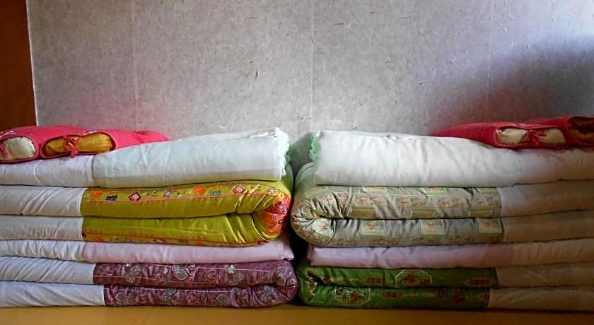 Happiness Full Hanok Guesthouse Jeonju