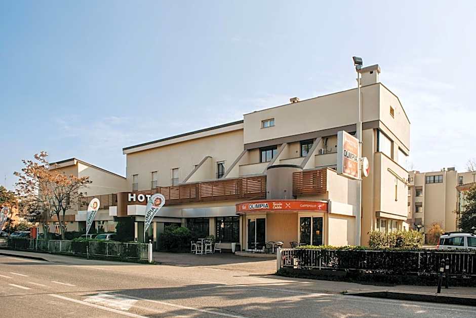 Photo 1 of 47 of Hotel Olimpia