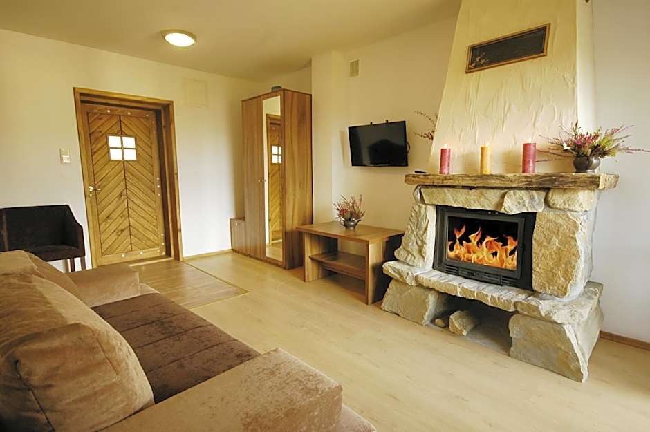 Dom na Skale - Apartamenty w Bieszczadach nad Soliną