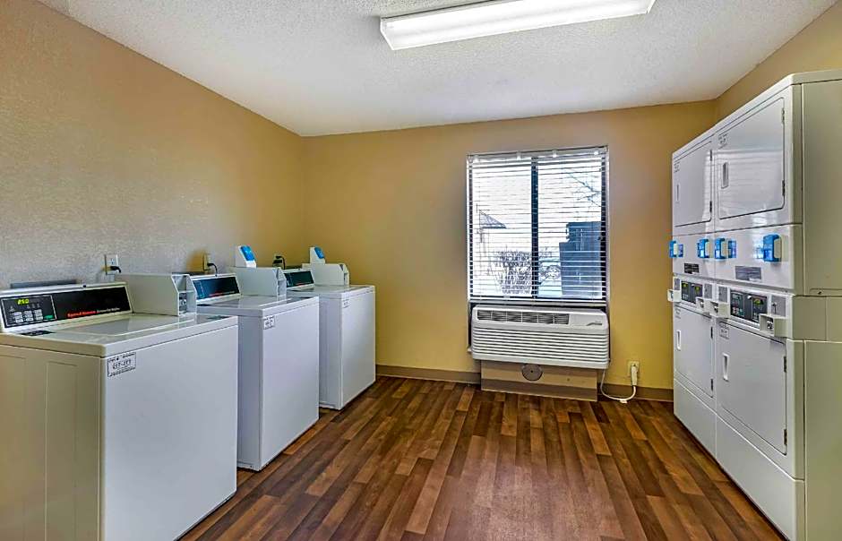 Extended Stay America Select Suites - Des Moines - West Des Moines
