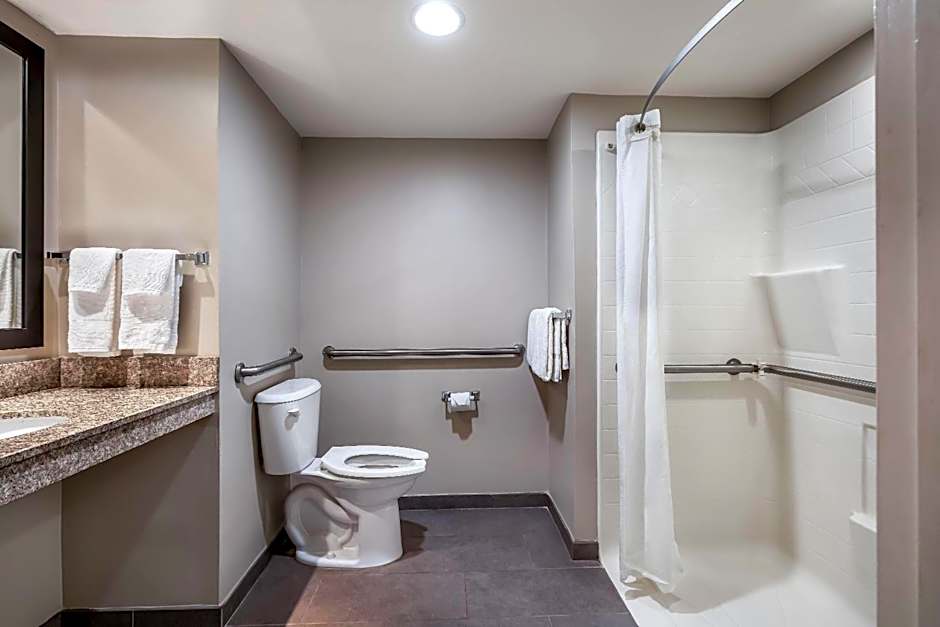 Super 8 by Wyndham Riviera Beach West Palm Beach