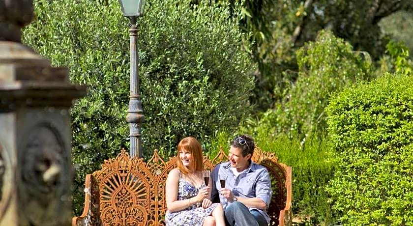 Jacobs Creek Retreat at Moorooroo Park