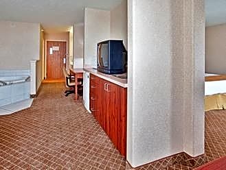 Holiday Inn Express Hotel & Suites Beatrice