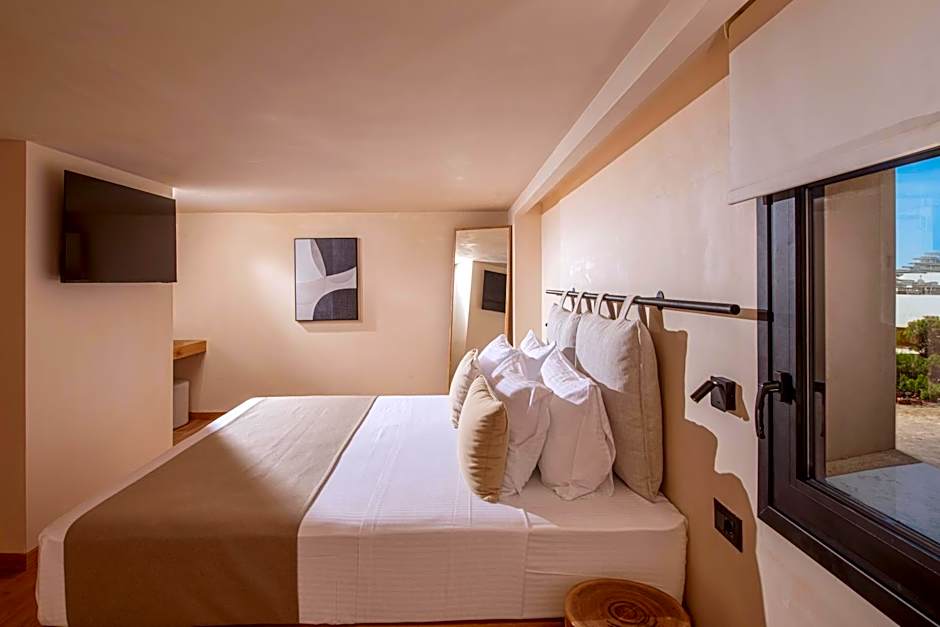 Indigo Suites Collection Adults Only