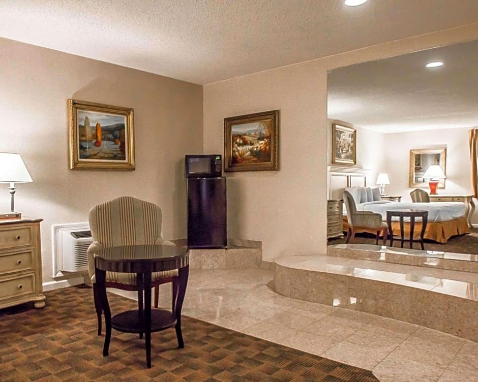 Americas Best Value Inn Torrington CT, 395 Winsted Rd Torrington US