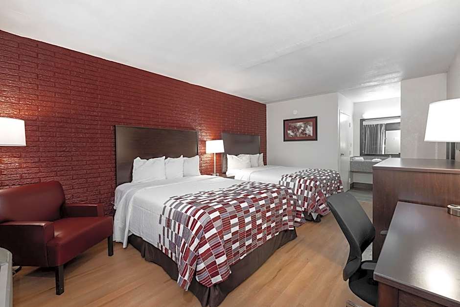 Red Roof Inn West Point