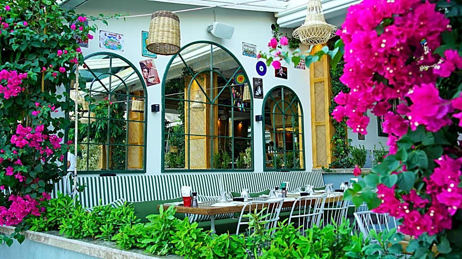 Yeshill Boutique Hotel