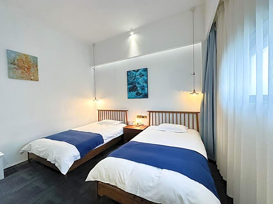 Suzhou Unique Space Design Art Hotel