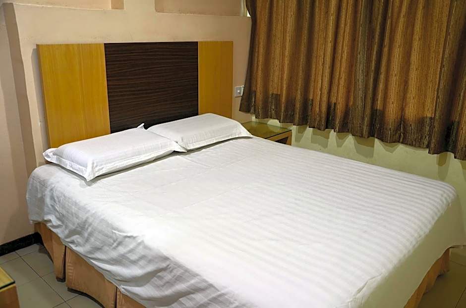 New City Hotel