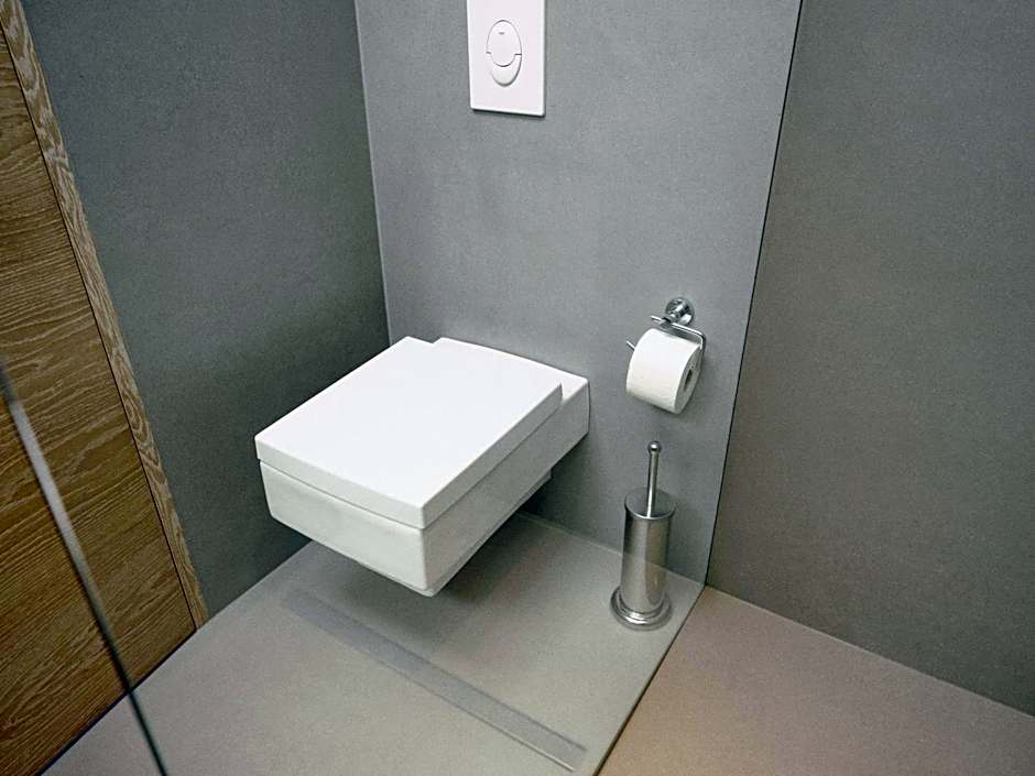 Art Apartments