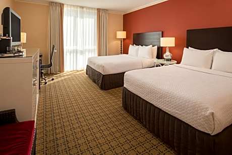 Standard Room with Two Queen Beds