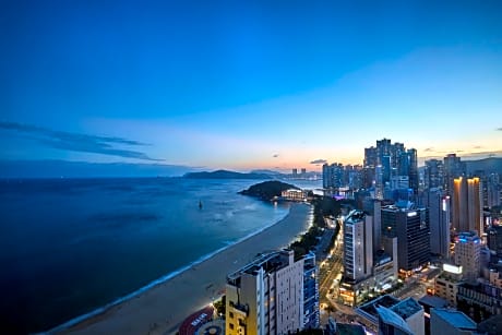 Kolon Seacloud Hotel