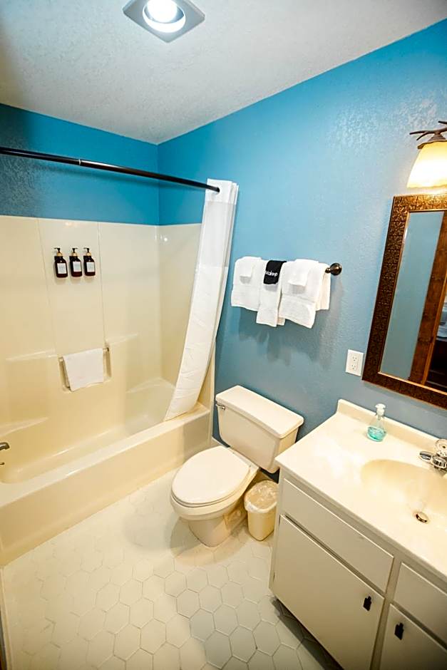 Sylvan Valley Lodge and Cellars