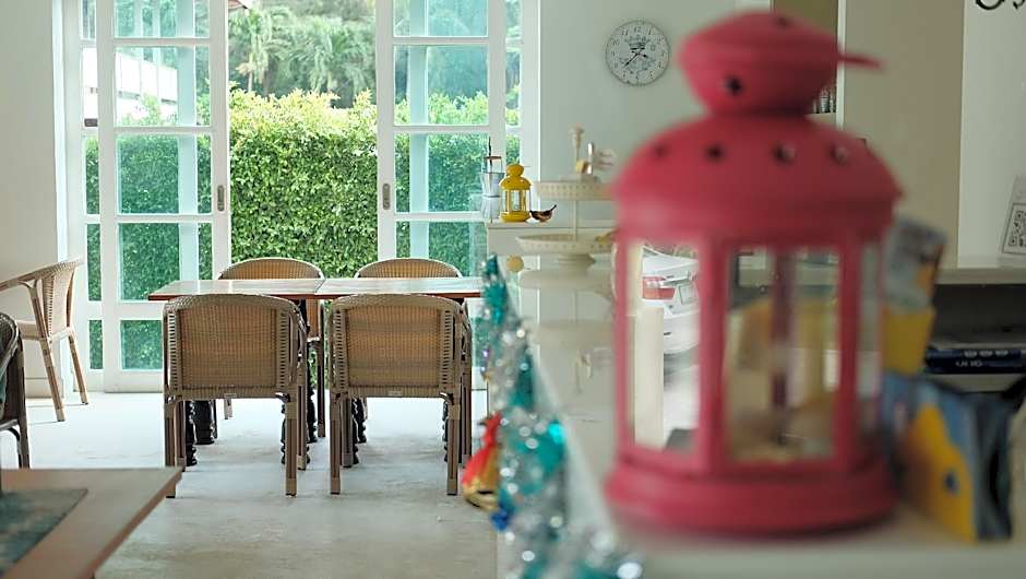 De Pastel Hua Hin Hotel