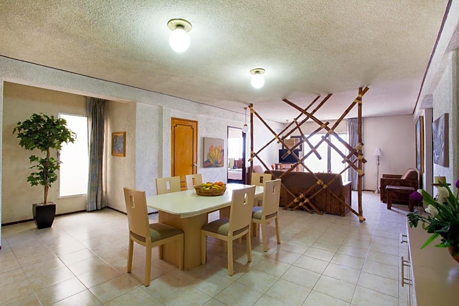 Suites Del Sol