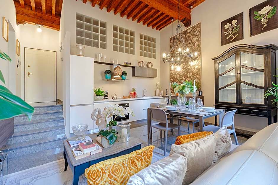 Casa Arias in Lucca With 2 Bedrooms and 1 Bathrooms