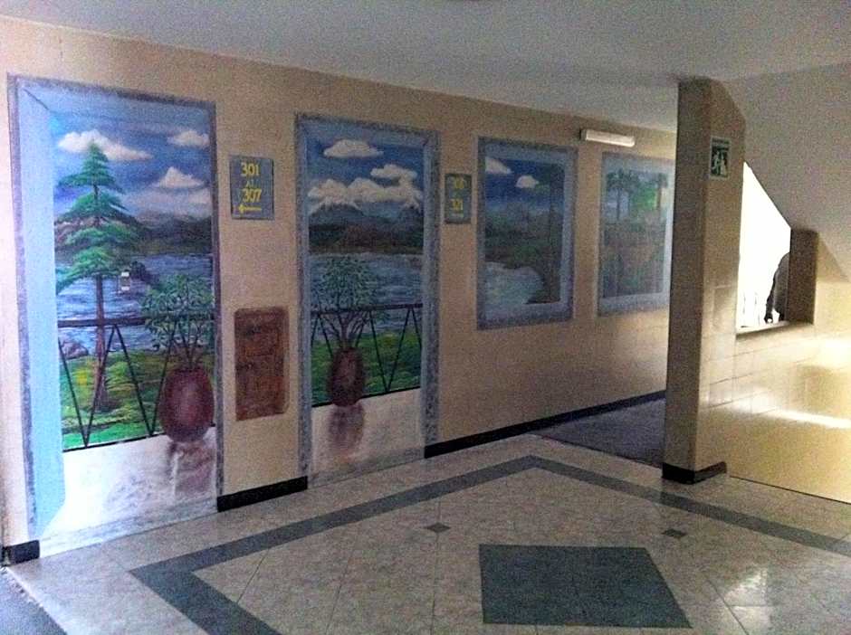 Hotel Dos Naciones