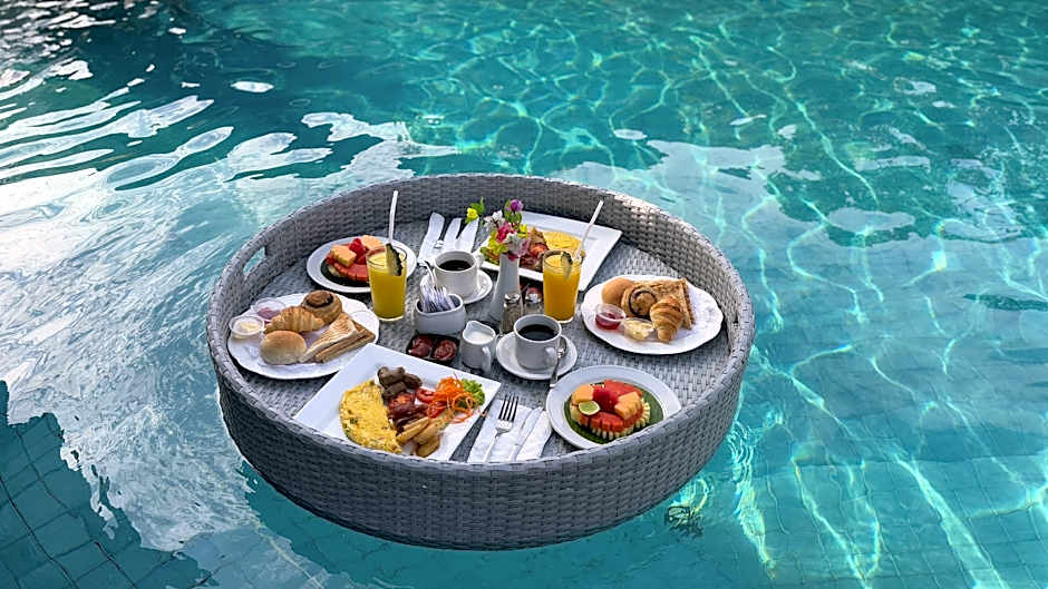 Legian Paradiso Hotel