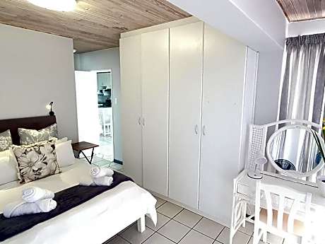 Apartment with View and Balcony