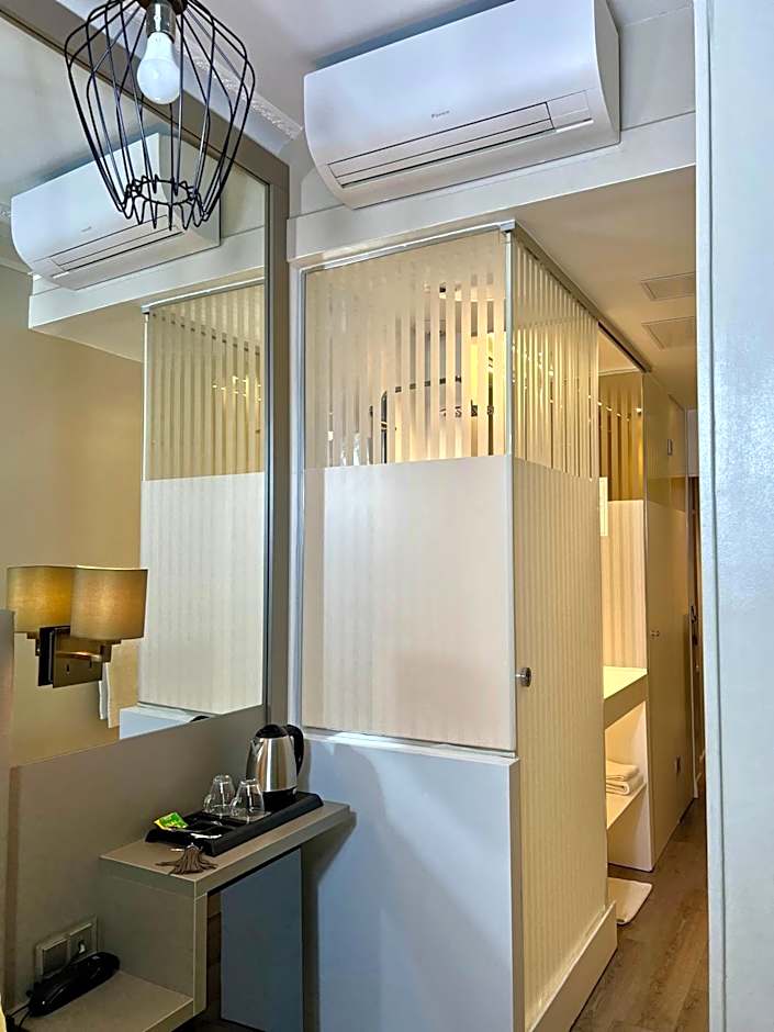 Pratic Hotel