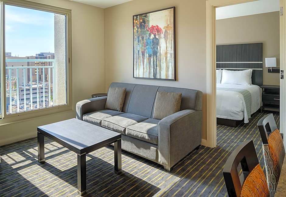 Broadway Plaza, Trademark Collection by Wyndham