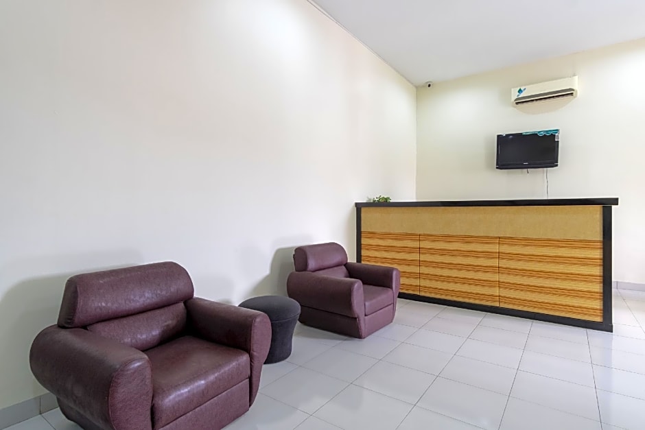 OYO 294 Andrea Residence Syariah