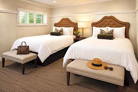 Standard Queen Room with Two Queen Beds