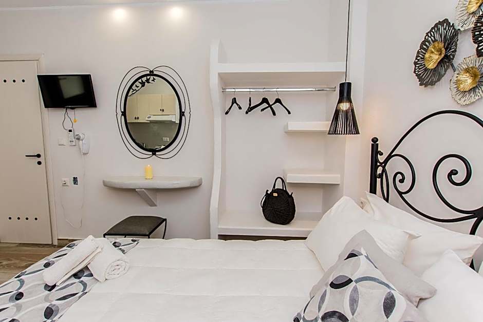 Naxos Enjoy Apartments