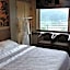 B&F Hotel