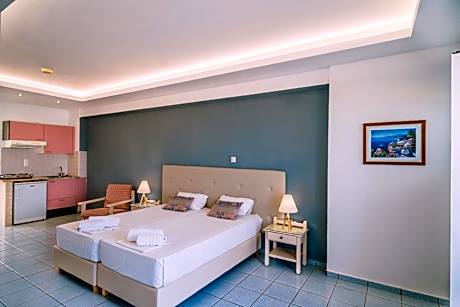 Studio with Pool View