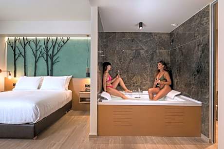 Suite with Mountain View
