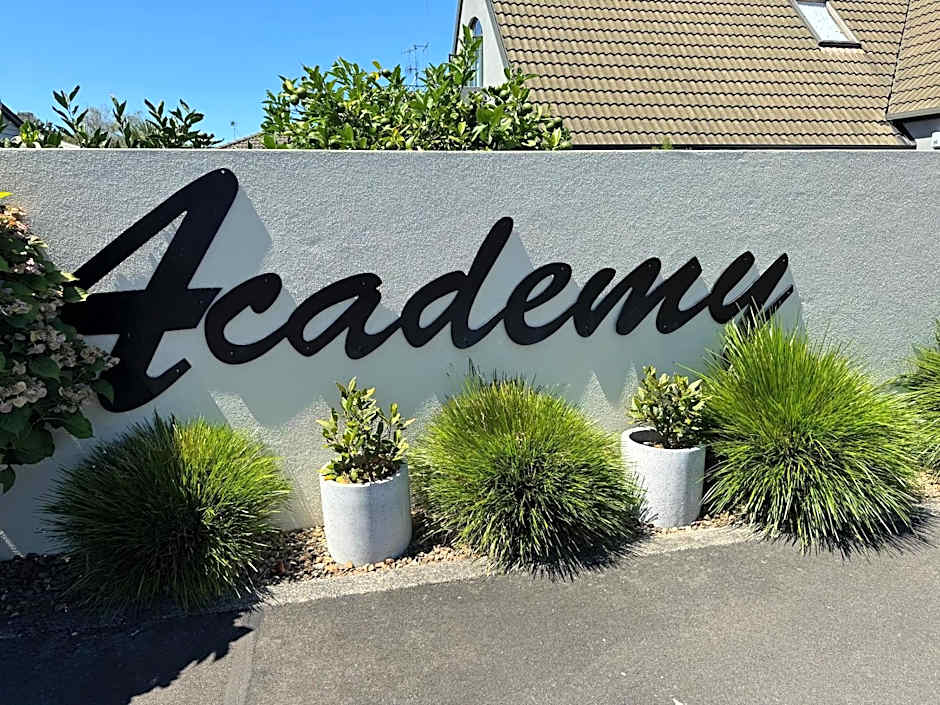 Academy Motor Inn