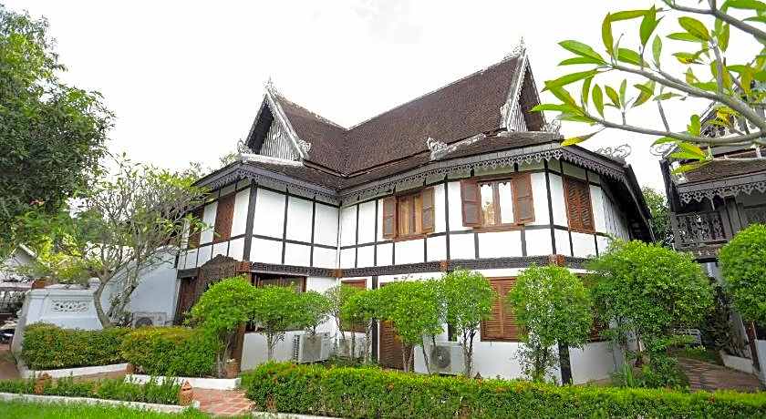 Royal Peacock Boutique Hotel