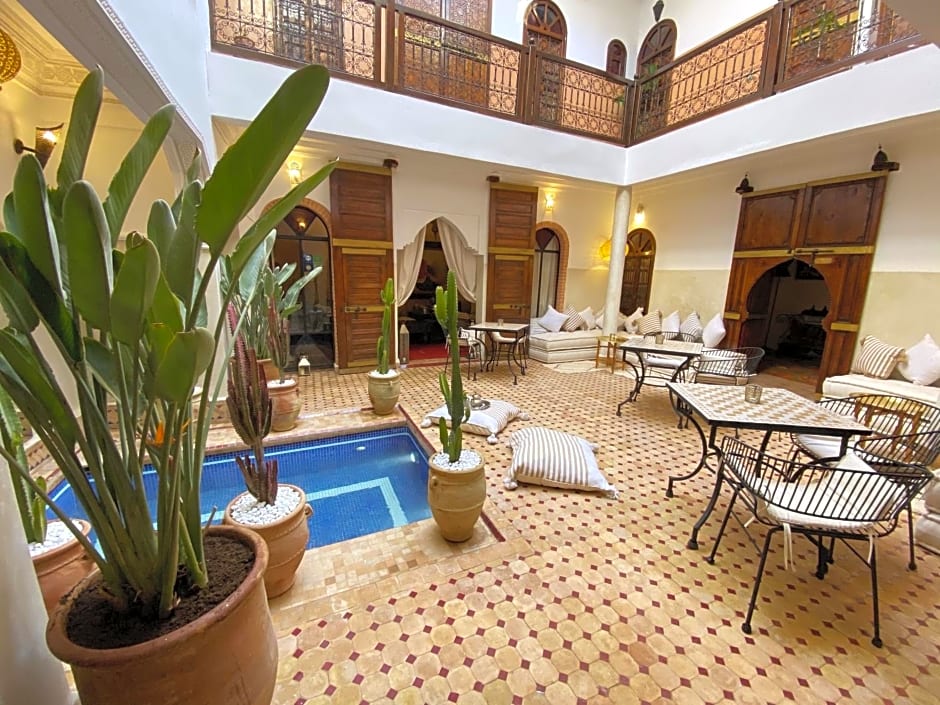 Riad Laora By La Siredrah