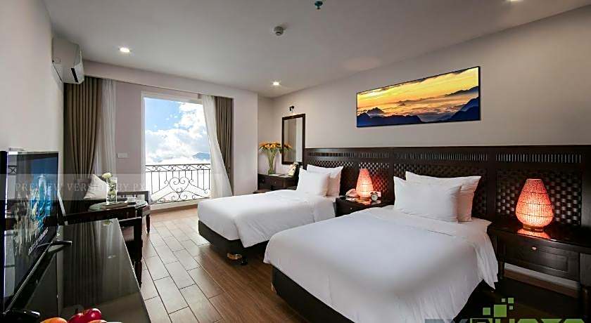 Azure Sapa Hotel