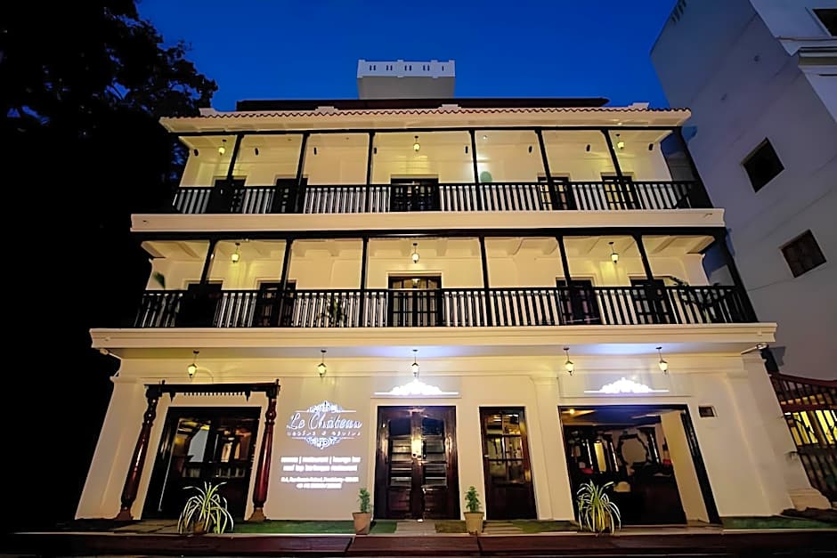 Le Chateau - A Heritage Boutique Hotel