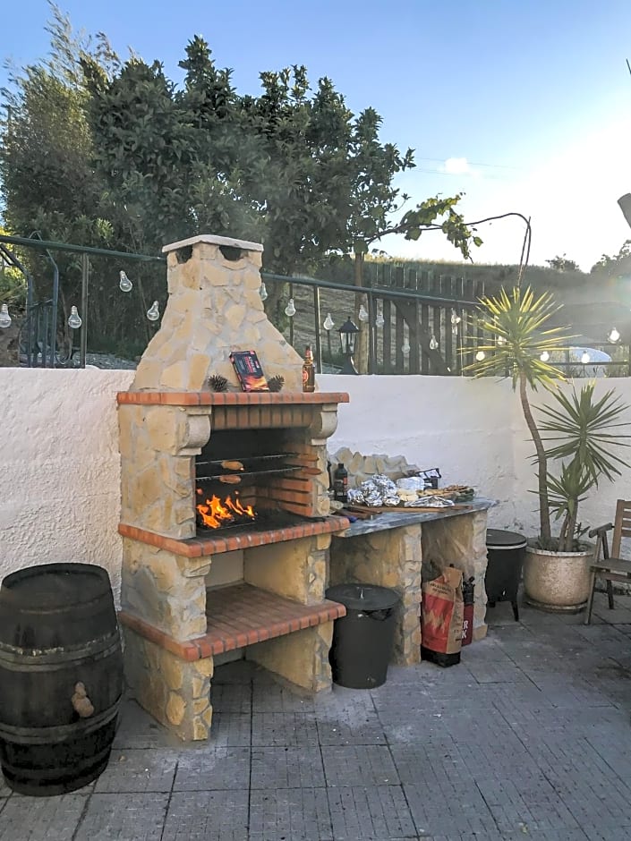 The Far End Surf House - Surf & Yoga Holidays